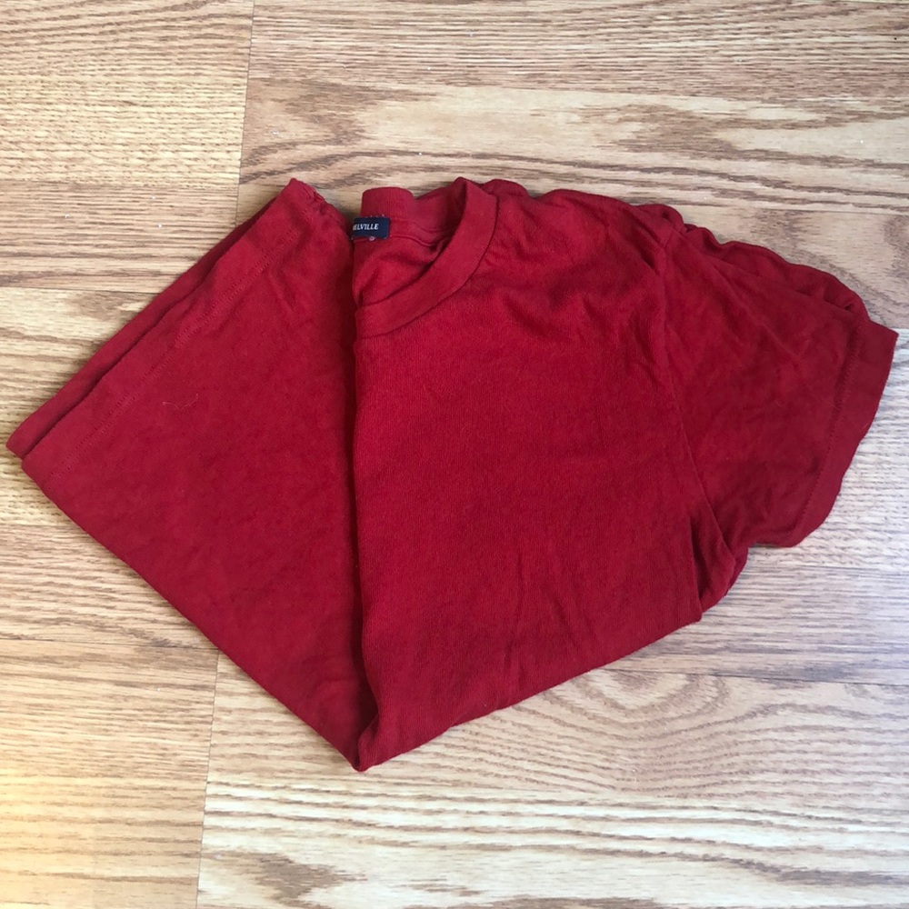 Brandy Melville T